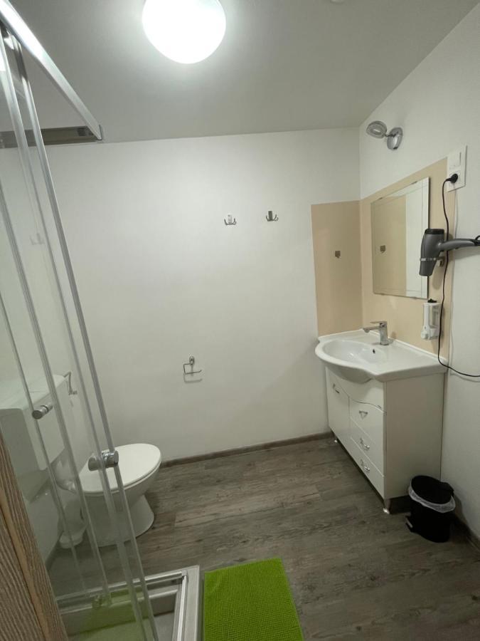 Tutti Apartman Balatonlelle Esterno foto