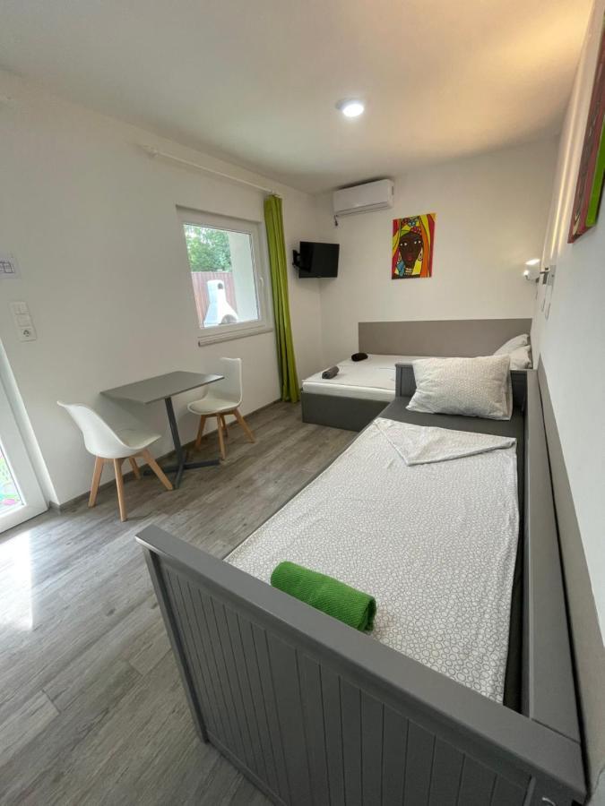 Tutti Apartman Balatonlelle Esterno foto