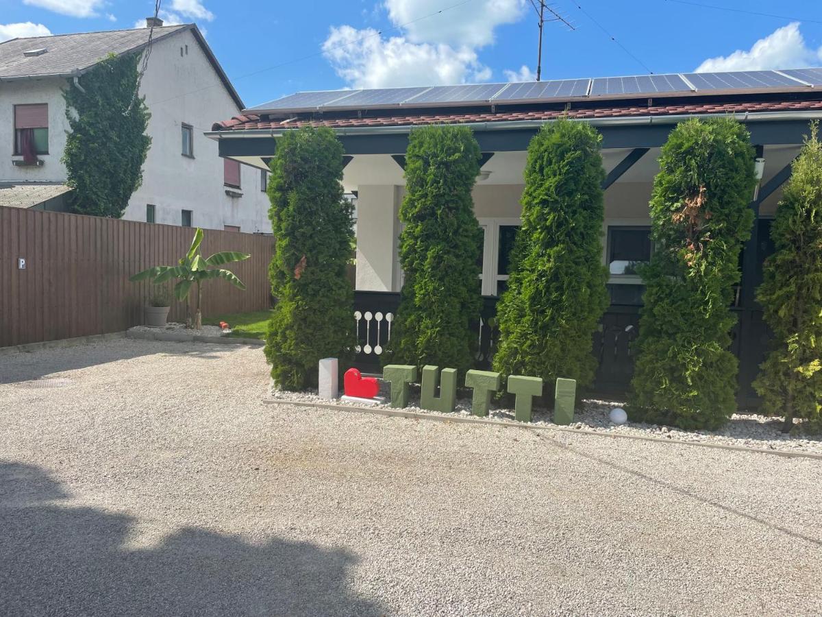 Tutti Apartman Balatonlelle Esterno foto